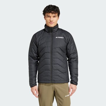 ADIDAS TERREX - Chaqueta de montaña en negro: frente
