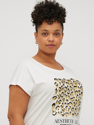 Vero Moda Curve - Camiseta 'VMCCECILIE AVA' en blanco