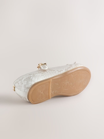 Ballerina di Baker by Ted Baker in beige