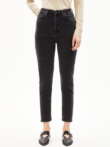 ARMEDANGELS Loose fit Jeans 'MAIRA' in Black: front
