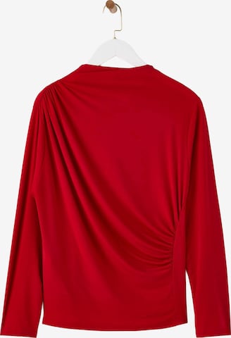 Trendyol Curve Bluse in Rot: Vorderseite