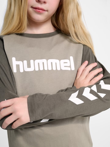 T-Shirt fonctionnel Hummel en marron