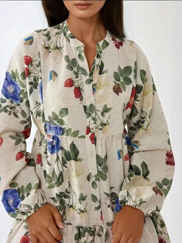 Robe-chemise Hiccup en blanc