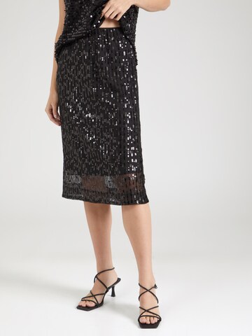 COMMA Skirt in Black: front