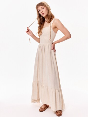 Robe 'Meg' mandragora en beige