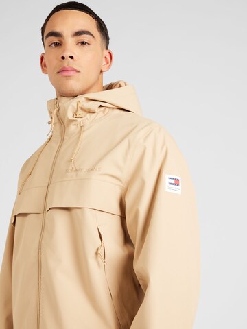 Tommy Jeans Tussenjas 'Chicago' in Beige