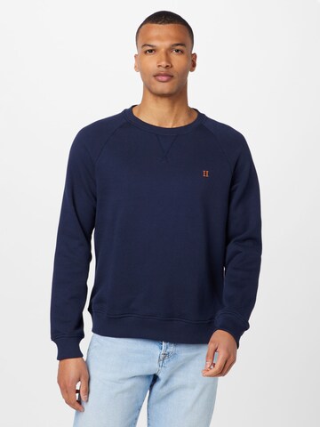 Les Deux Sweatshirt 'Nørregaard' in Blauw: voorkant