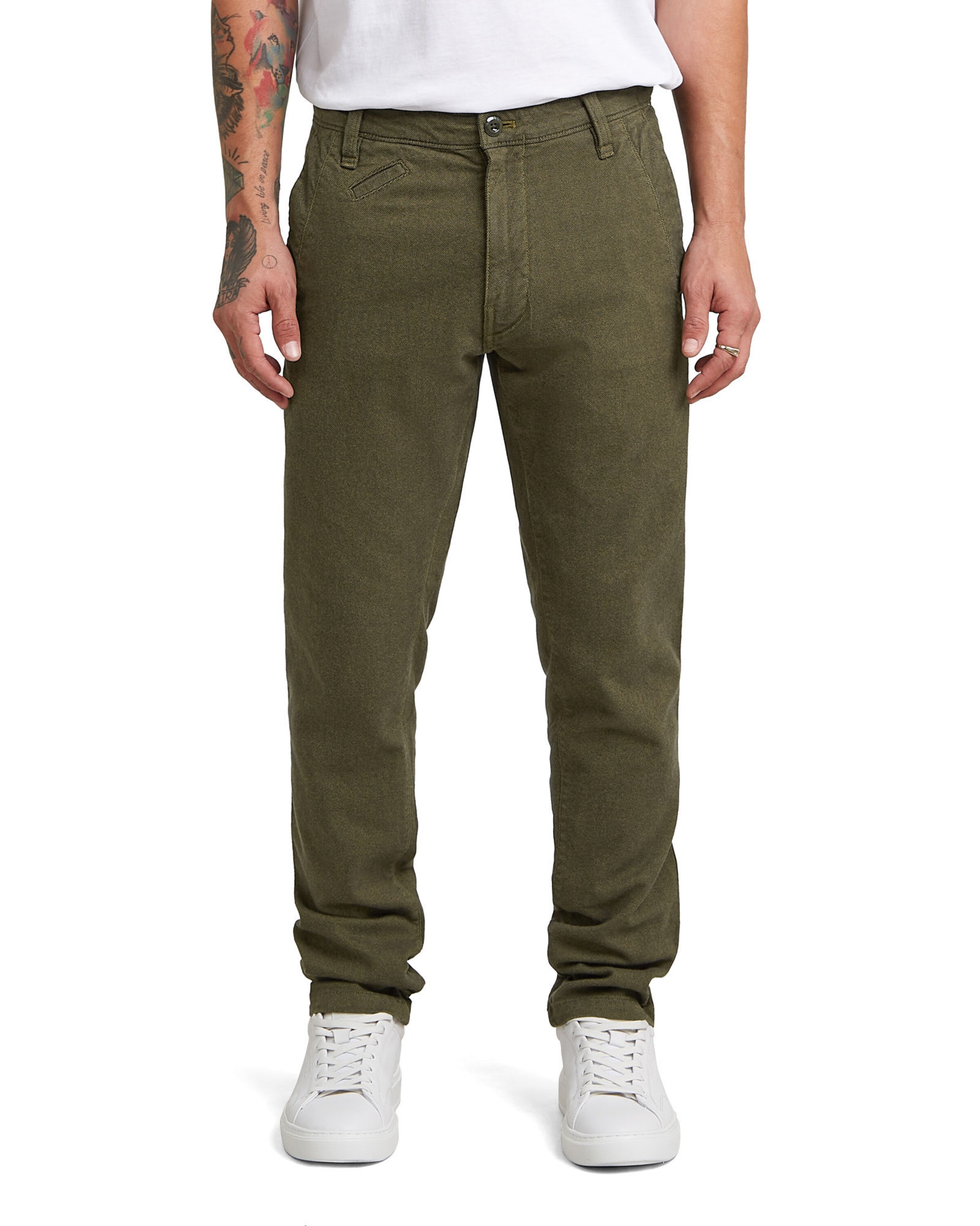 G-STAR Slim fit Chino Pants in Green: front