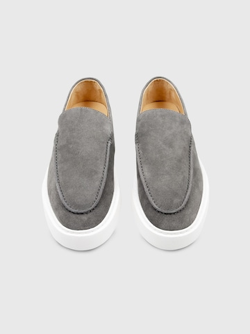 Dutch'DSlip On cipele 'Atmos' - siva boja