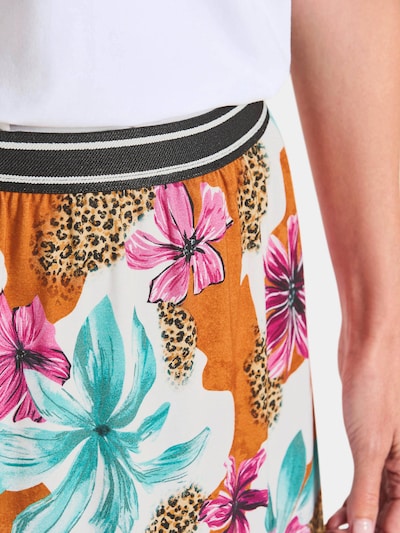 Goldner Rock in hellblau / cognac / magenta / weiß, Produktansicht