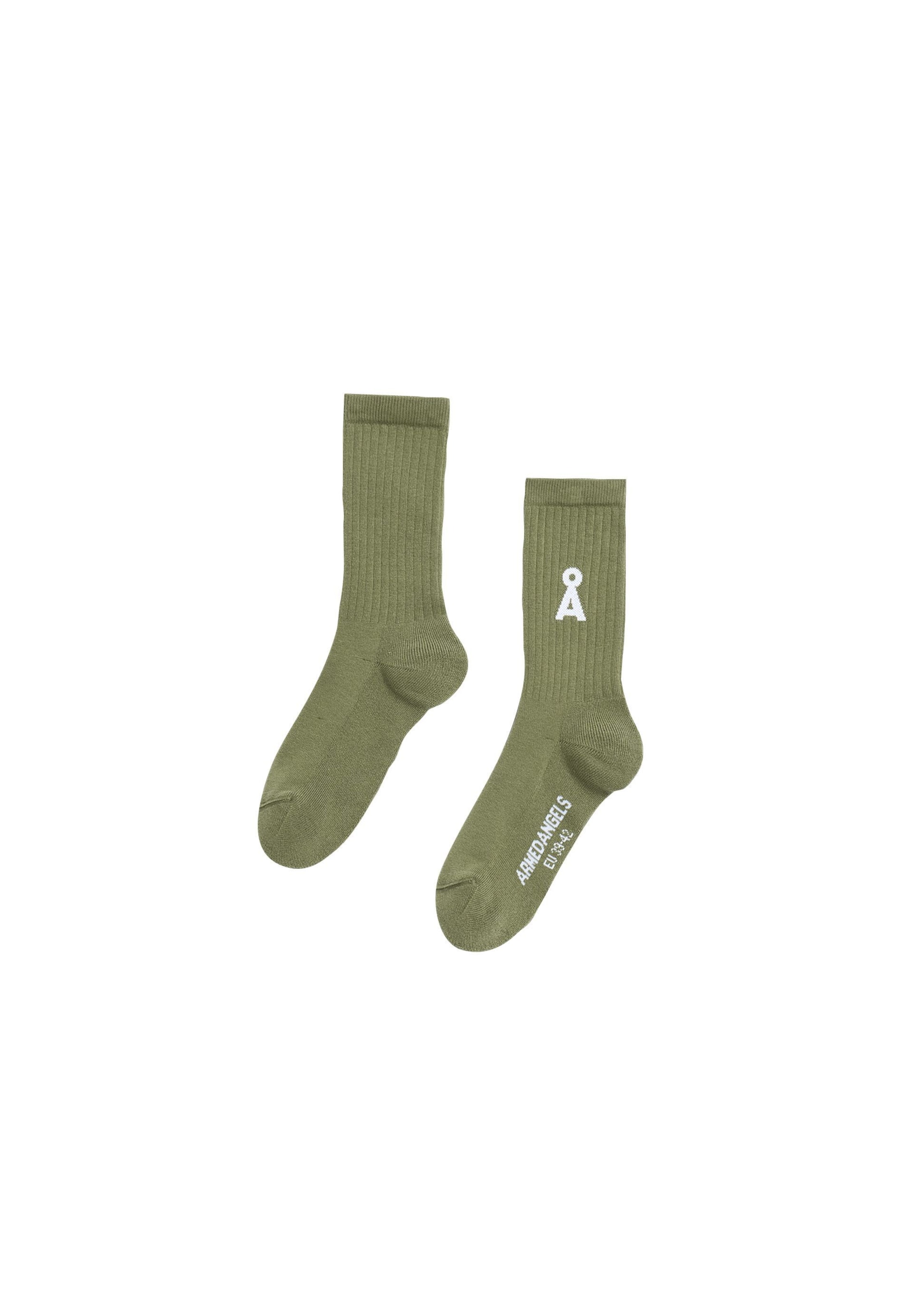 Chaussettes 'SAAMUS BOLD' ARMEDANGELS en vert : devant