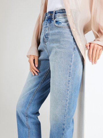 Nasty Gal Regular Jeans in Blau