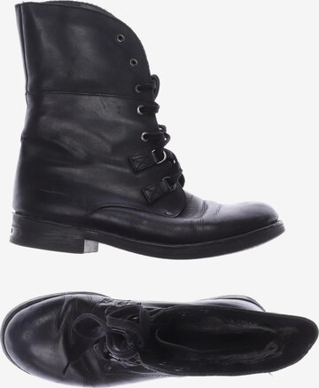 bugatti Dress Boots in 38 in Black: front