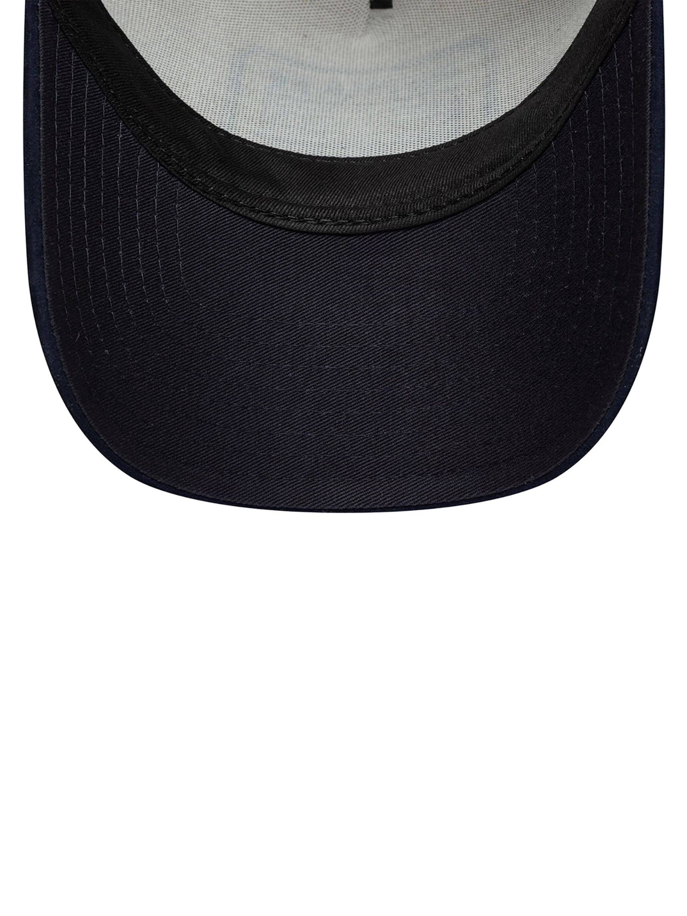 NEW ERA Cap '9FORTY'‌‌‌‌‌‌‌ in Beige