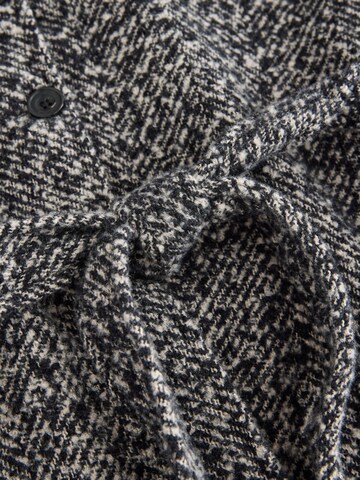 Cape Next en gris
