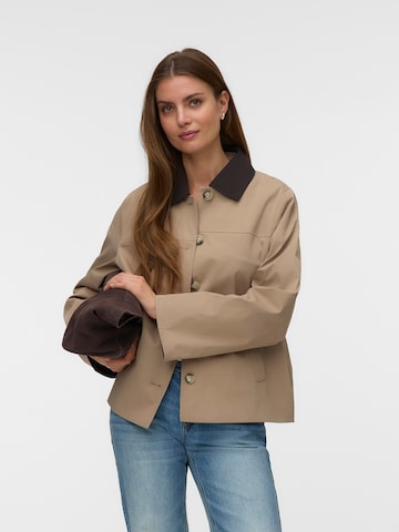 Geacă de primăvară-toamnă 'VMChelseapoppy' de la VERO MODA pe bej: față