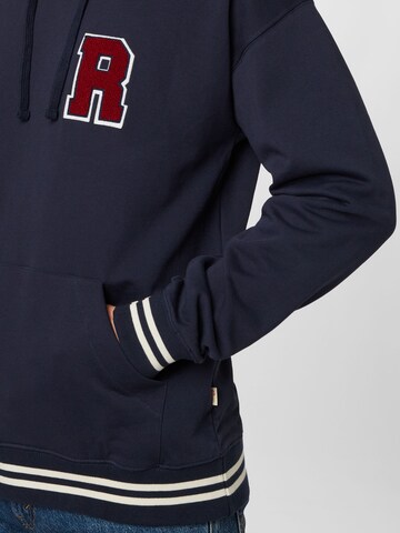 Revolution Sweatshirt in Blauw