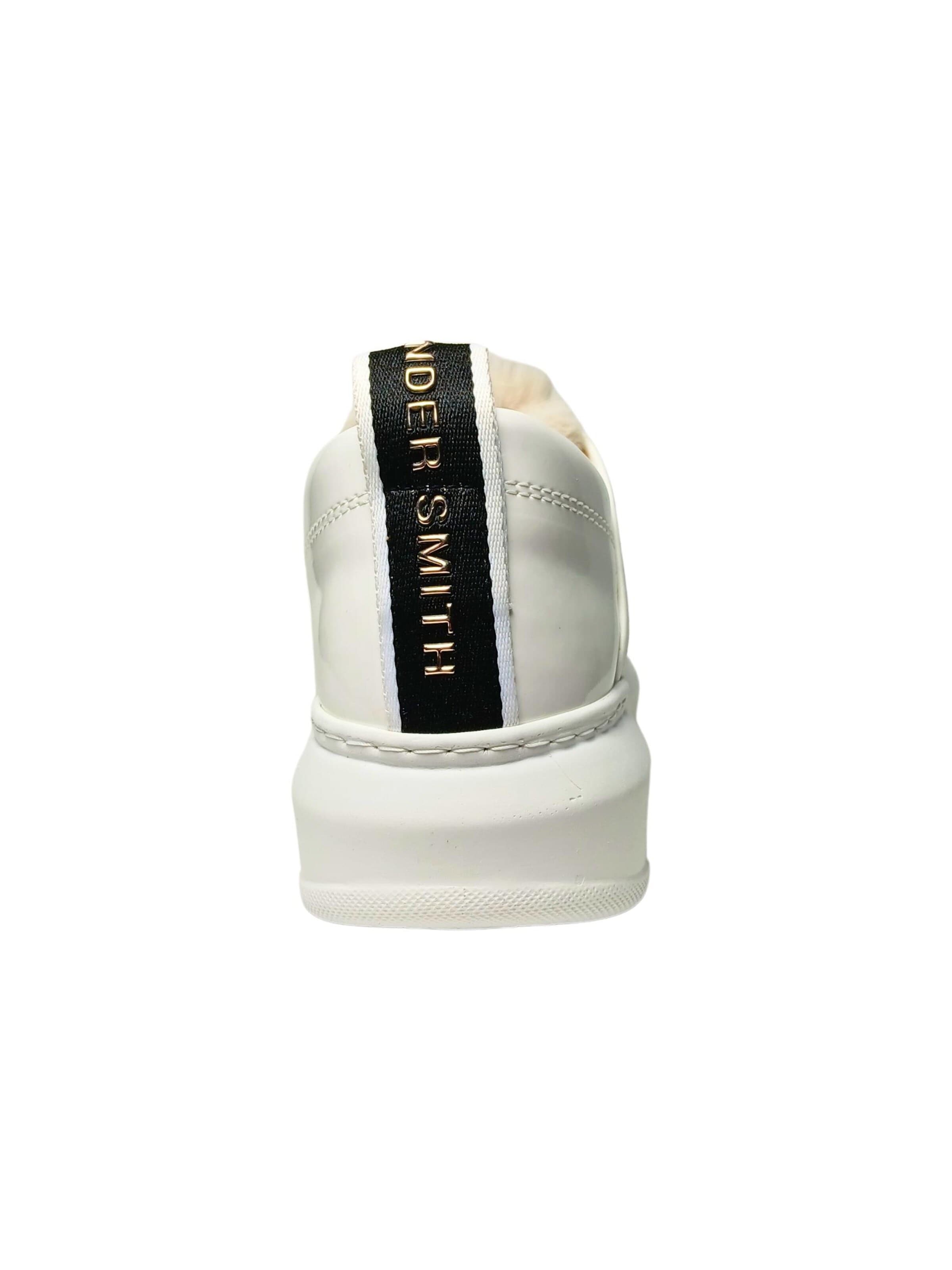 Baskets basses Alexander Smith en blanc