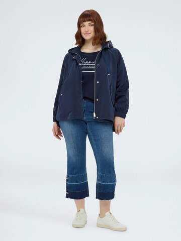 Fiorella Rubino Wintermantel in Blauw