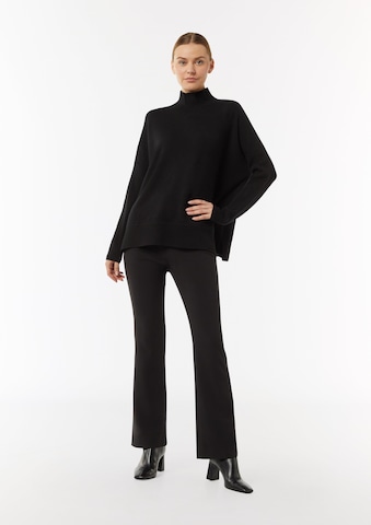 comma casual identity Sweater in Black