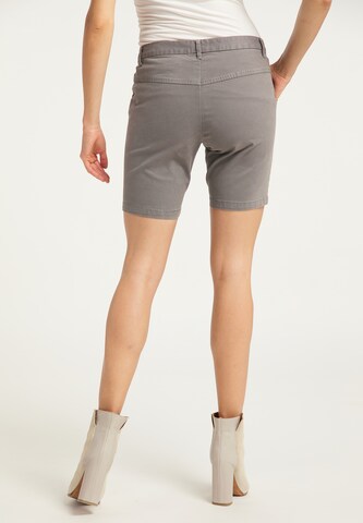 DreiMaster Vintage Slimfit Shorts in Grau