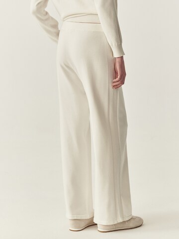 TATUUM Wide leg Trousers in White
