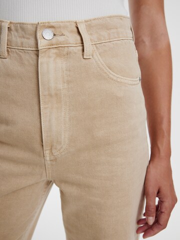 Regular Jean 'Esra' EDITED en beige