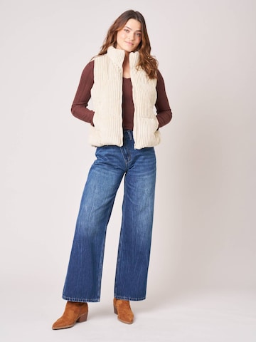 Deeluxe Wintermantel in Beige