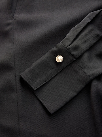 Next Blouse in Black
