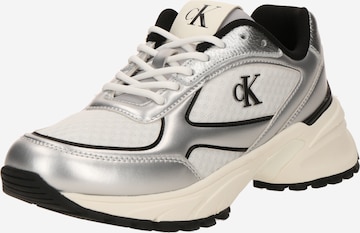 Calvin Klein Jeans - Zapatillas deportivas bajas 'HIKE RUNNER' en plata: frente