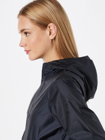 UNDER ARMOUR Trainingsjacke 'Strike' in Schwarz