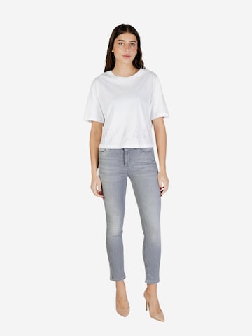 Maglietta 'XW001709 AF17172' di ARMANI EXCHANGE in bianco