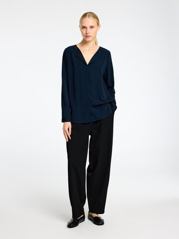 SELECTED - Blusa en azul