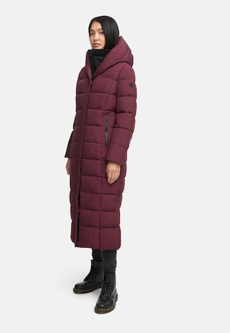 Cappotto invernale 'Pakoraa 16' di MARIKOO in rosso