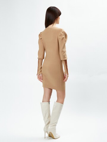 Giacchetta di Influencer in beige
