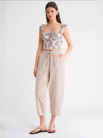 Tapered Pantaloni de la MixRay pe bej: față