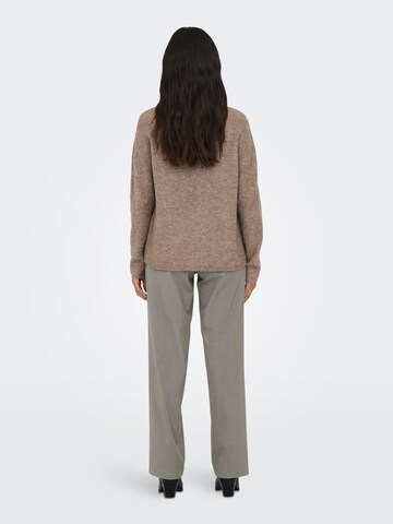 ONLY Sweater 'Camilla' in Brown