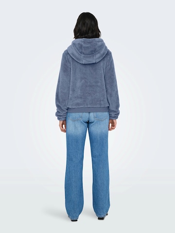 ONLY Jopa iz flisa 'ONLNEWANNA' | modra barva