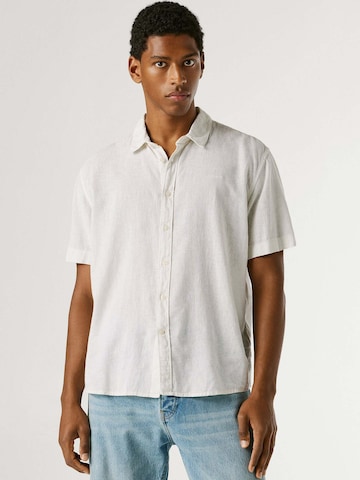 Coupe regular Chemise 'Percy' Pepe Jeans en blanc : devant