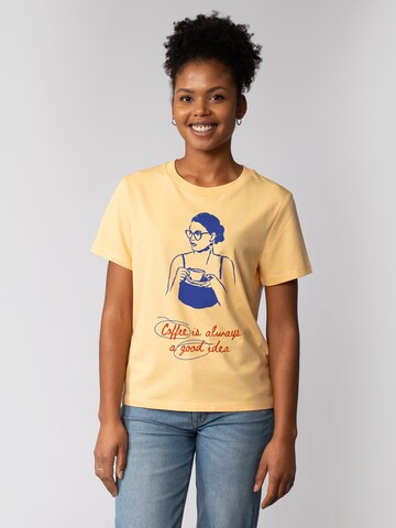 Watapparel T-Shirt 'Coffee Is A Good Idea' in Gelb: Vorderseite