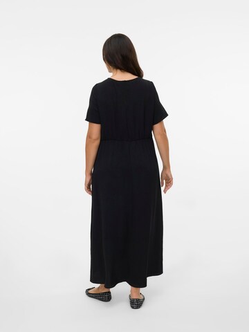 Robe 'VMCAlva' Vero Moda Curve en noir