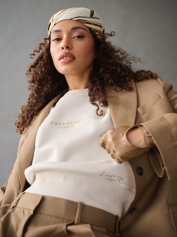 I want the moon Sweatshirt 'Champagne Problems' in Beige