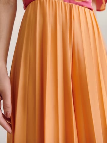 Guido Maria Kretschmer Women Wide Leg Housut 'Samantha' värissä oranssi