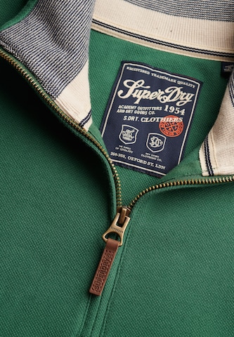 Sweat-shirt 'Essential' Superdry & Co en vert