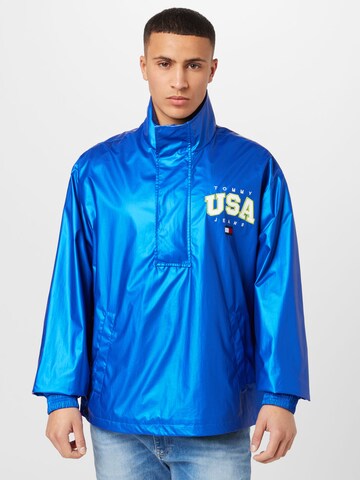 Tommy Jeans Between-season jacket in Blue: front