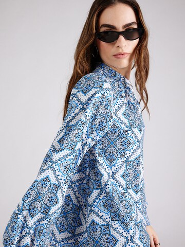 Dorothy Perkins Blouse in Blauw