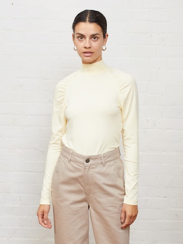 Aligne Shirt 'Eleanor' in Beige: predná strana