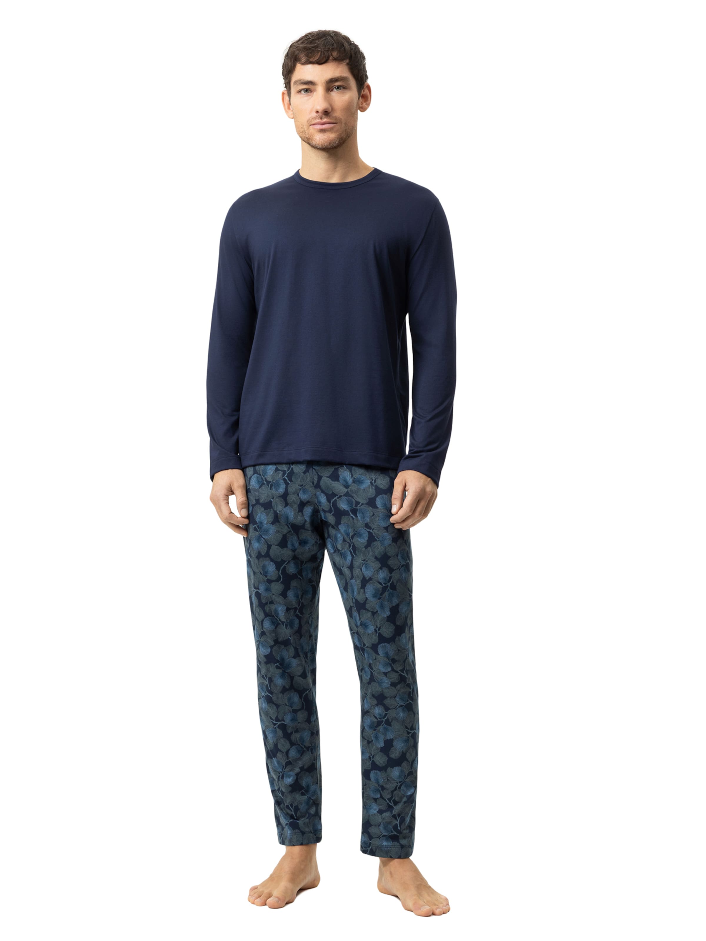 Mey Pyjama 'Dark Leaves' in Blau: Vorderseite