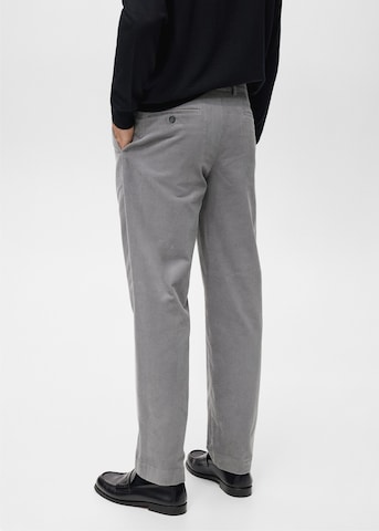MANGO MAN Regular Hose 'Pierre' in Grau