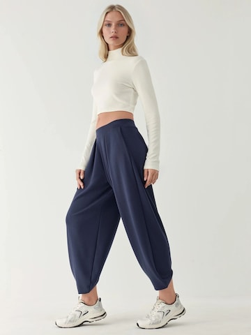 Hiccup Tapered Broek in Blauw